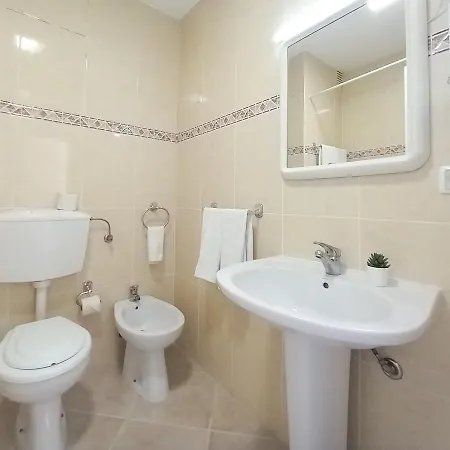 T1 Pontemira 6 50m Vista Mar 아파트 *