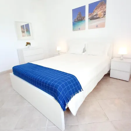 T1 Pontemira 6 50m Vista Mar Apartment