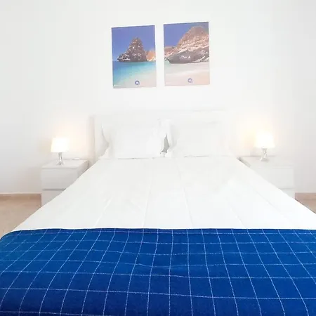 T1 Pontemira 6 50m Vista Mar Apartment